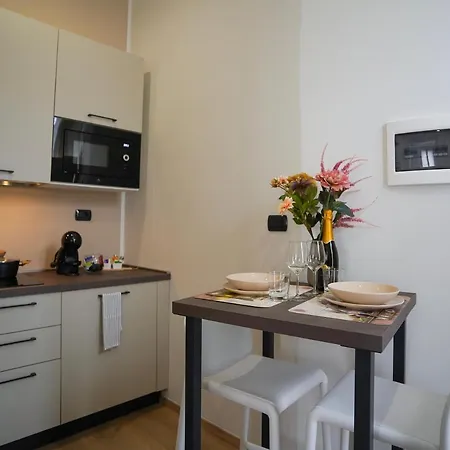 Apartamento Dalia - Radice Comfort - Leonardo, Mxp & Laghi